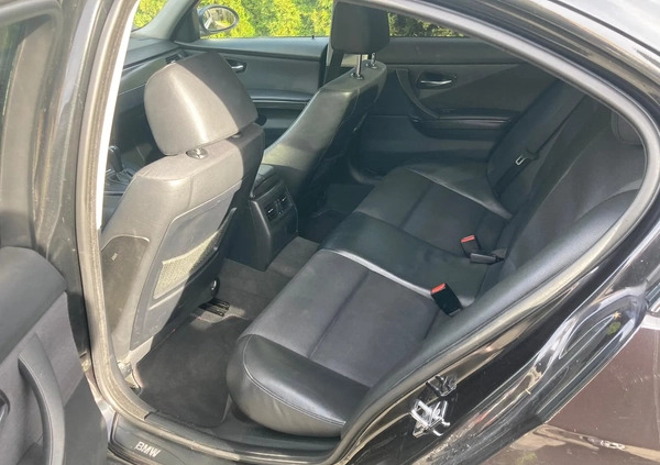 BMW Seria 3 cena 26000 przebieg: 297800, rok produkcji 2005 z Buk małe 121
